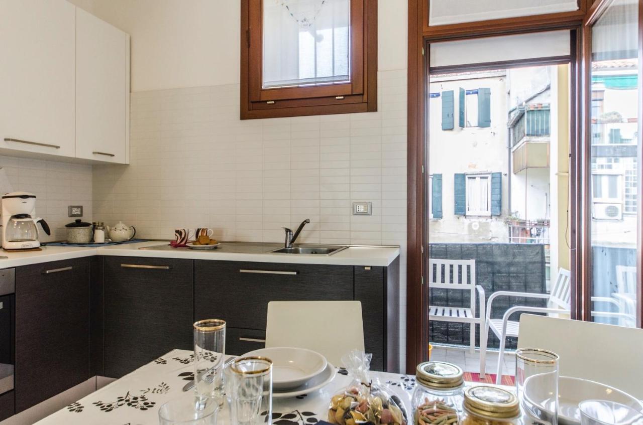 Residenza Leon D'Oro Apartment เวนิส ภายนอก รูปภาพ